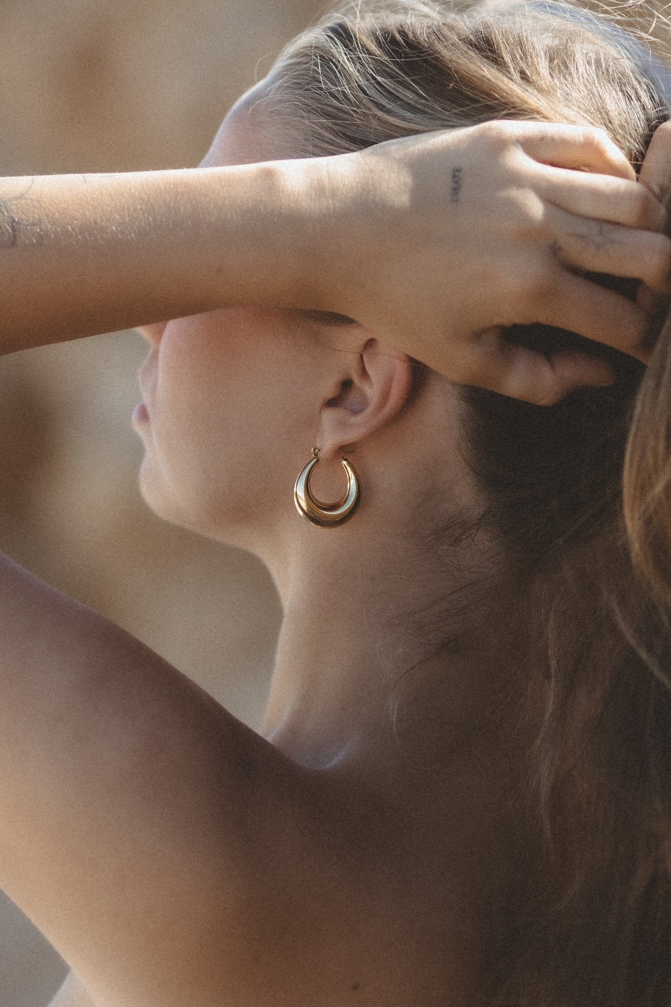 Eva Hoops - Live By Gold