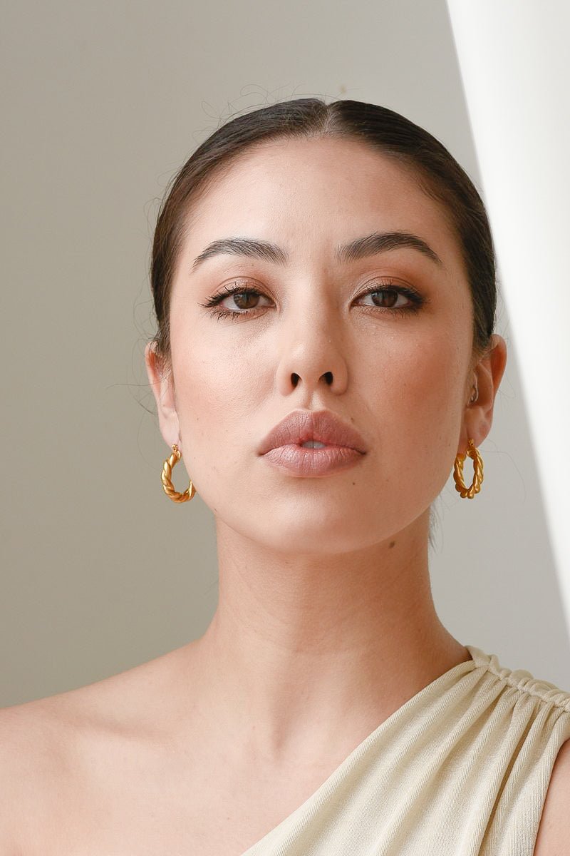 Vivien Hoop Earring - Live By Gold