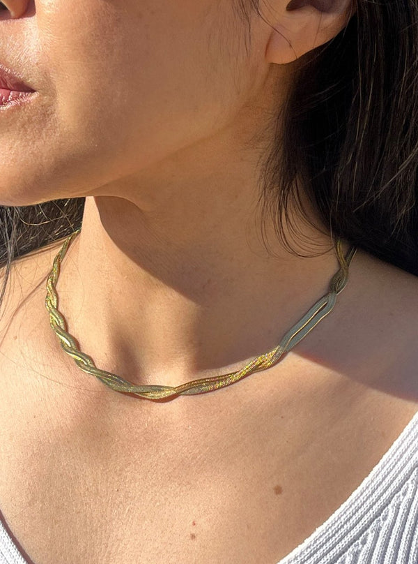 Twisted Herringbone Necklace - Sample - Live By Gold